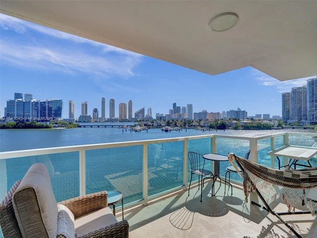 3201 NE 183rd St # 504, Aventura FL 33160