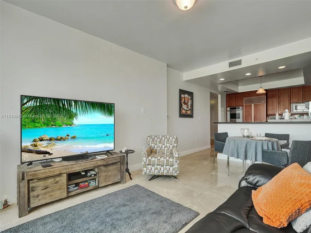 3201 NE 183rd St # 504, Aventura FL 33160