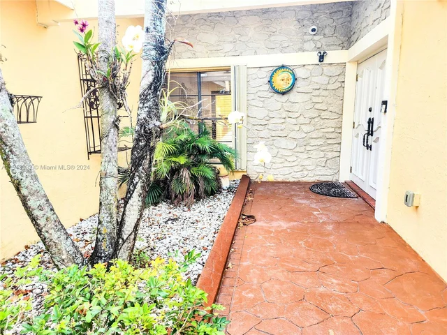 10750 SW 128th Ave, Miami FL 33186