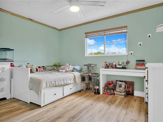 18044 SW 152nd place, Miami FL 33187