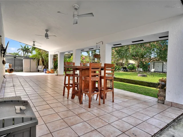 18044 SW 152nd place, Miami FL 33187