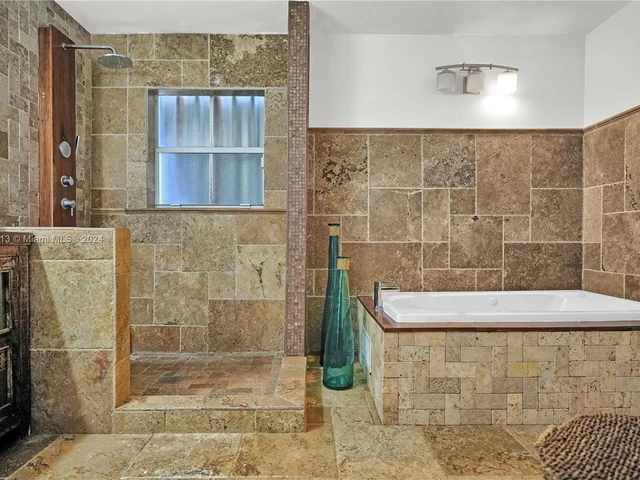 18044 SW 152nd place, Miami FL 33187