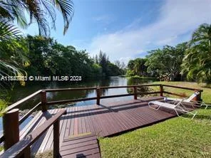 1021 Mockingbird Ln # 403, Plantation FL 33324