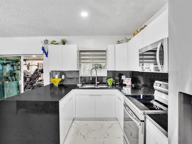 14324 SW 115th Ter, Miami FL 33186