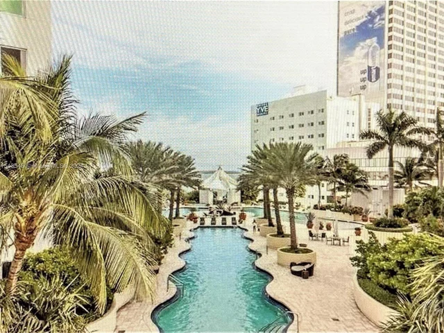 253 NE 2nd St # 608, Miami FL 33132