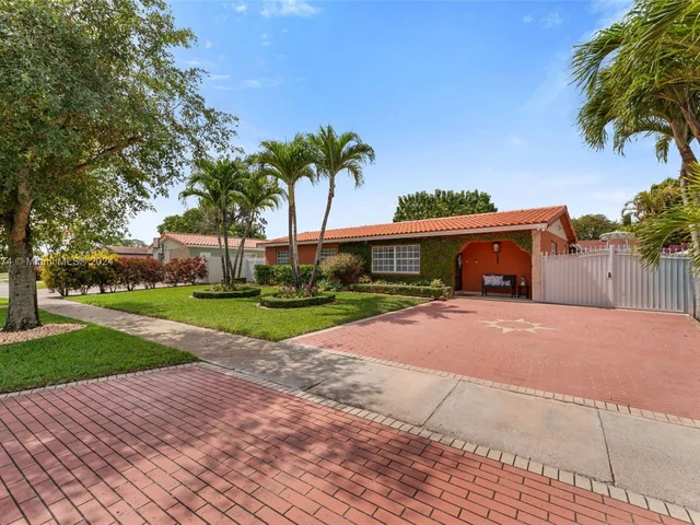 4574 SW 128th Pl, Miami FL 33175