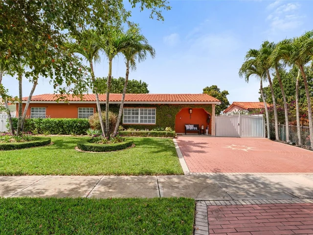 4574 SW 128th Pl, Miami FL 33175