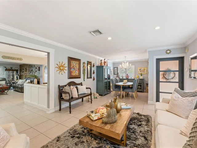 4574 SW 128th Pl, Miami FL 33175