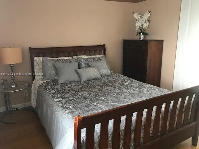 401 Golden Isles Dr # 312, Hallandale Beach FL 33009