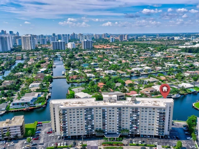 401 Golden Isles Dr # 312, Hallandale Beach FL 33009