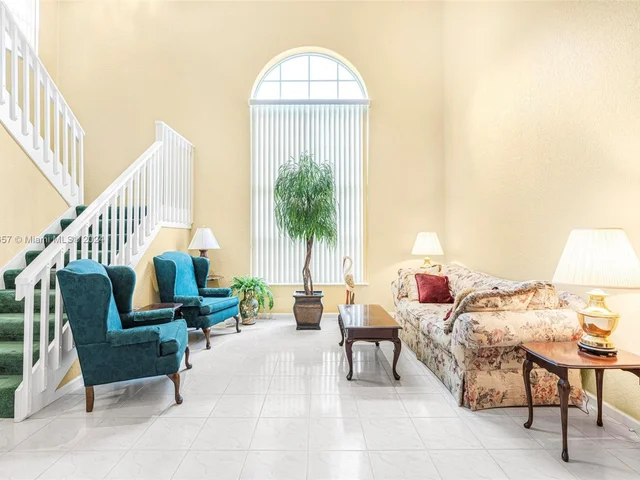 10431 Lima St, Cooper City FL 33026