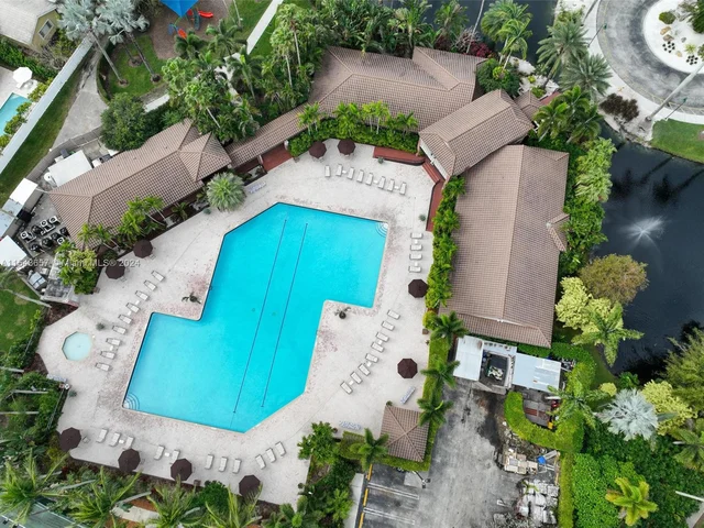 10431 Lima St, Cooper City FL 33026