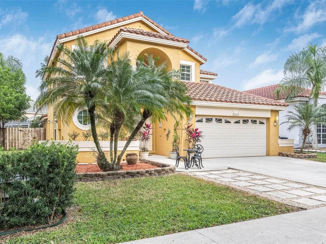 10431 Lima St, Cooper City FL 33026