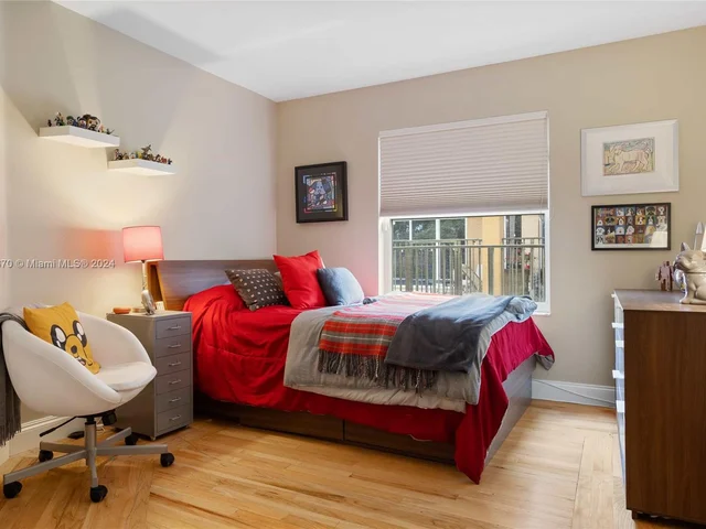 2666 Palmer Pl, Weston FL 33332