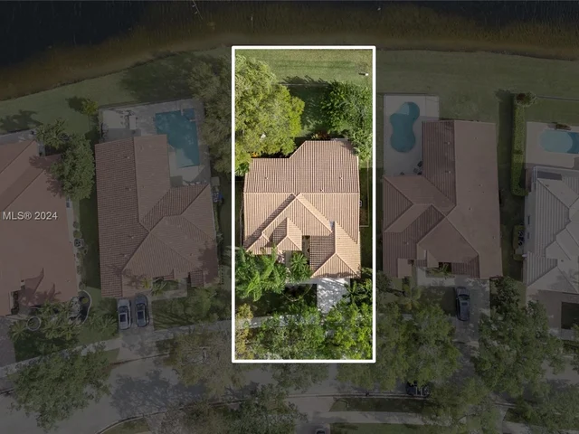 2666 Palmer Pl, Weston FL 33332