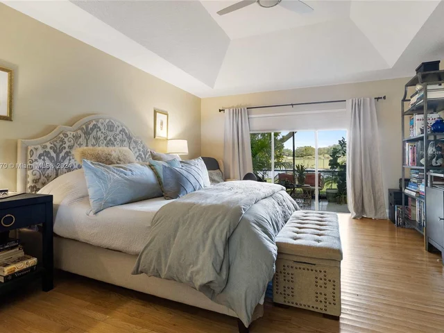 2666 Palmer Pl, Weston FL 33332