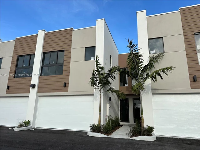 4218 NE 7th Ter # 4, Oakland Park FL 33334