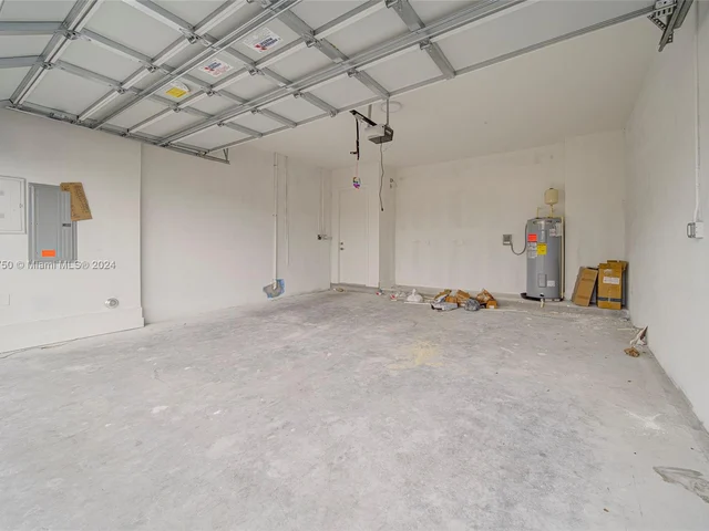 4218 NE 7th Ter # 4, Oakland Park FL 33334