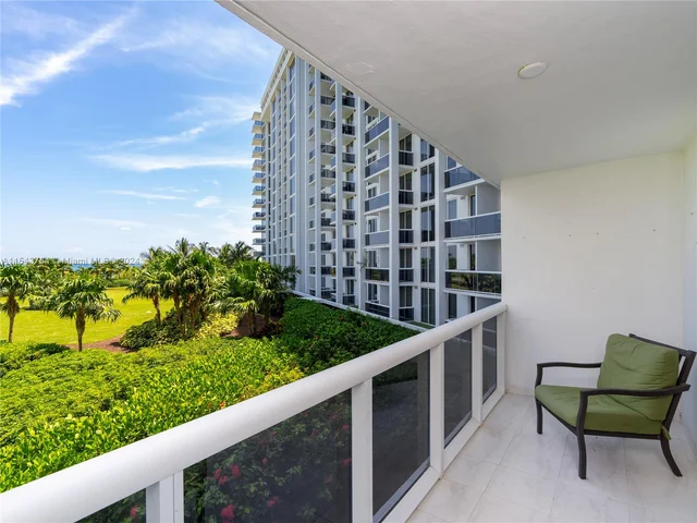 10275 Collins Ave # 334, Bal Harbour FL 33154