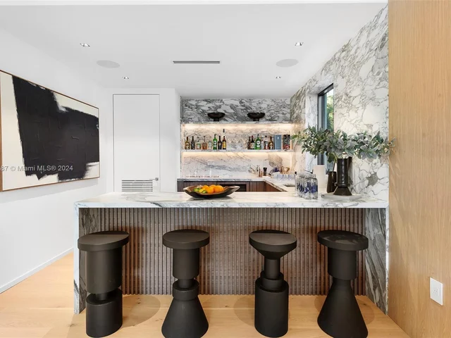 128 Ocean Blvd, Golden Beach FL 33160