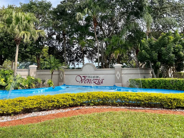 9950 Nob Hill Pl # 9950, Sunrise FL 33351