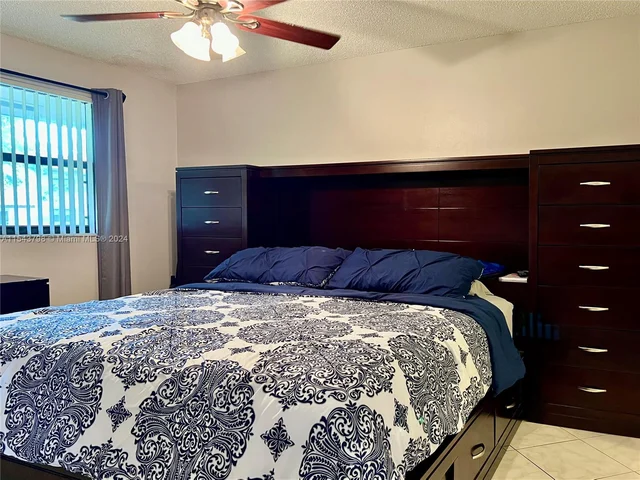 9950 Nob Hill Pl # 9950, Sunrise FL 33351