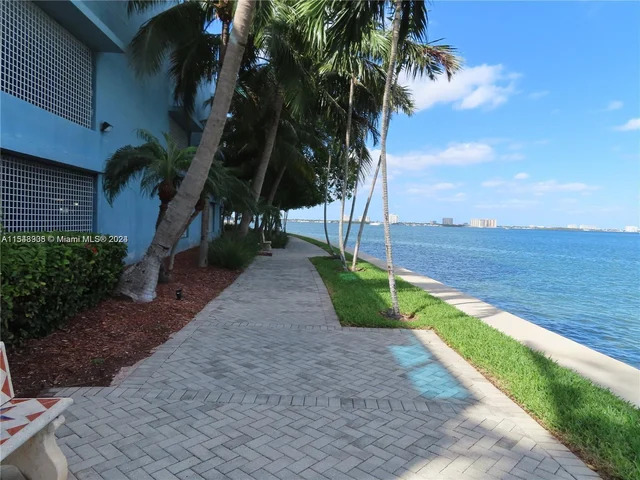 1881 79th St Cswy # 906, North Bay Village FL 33141