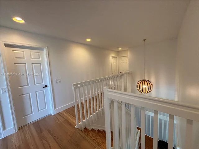 1653 Winterberry Ln # 1653, Weston FL 33327