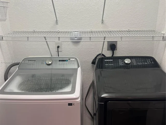 25274 SW 107th Ct, Homestead FL 33032