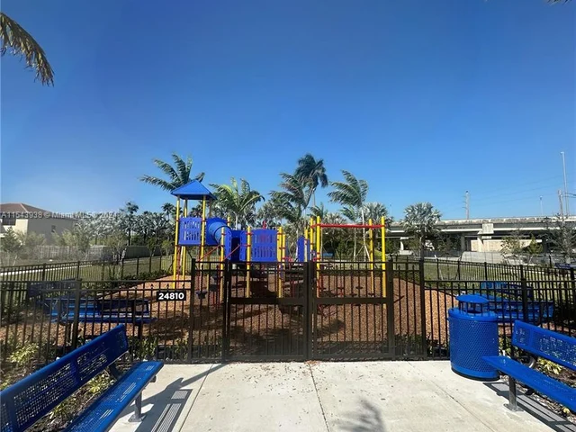 25274 SW 107th Ct, Homestead FL 33032