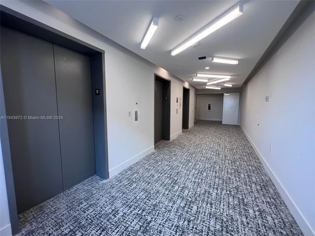 5250 NW 84th Ave # 801, Doral FL 33166