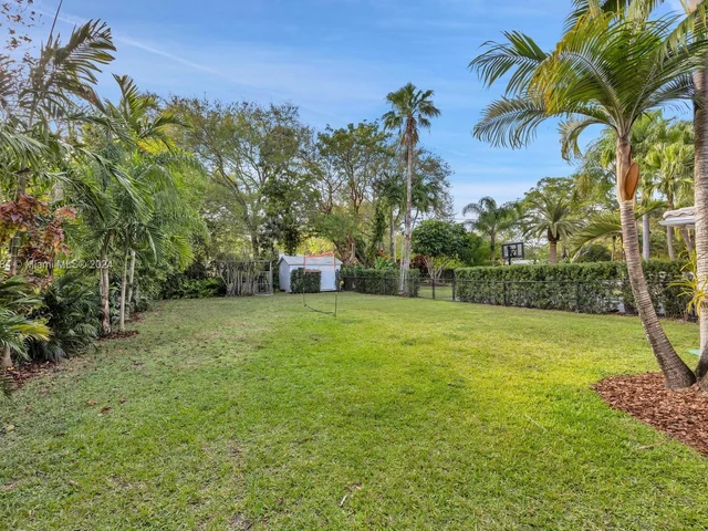 6450 SW 113th St, Pinecrest FL 33156