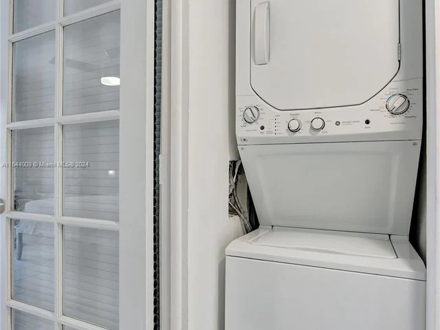 130 S Shore Dr # 5D, Miami Beach FL 33141