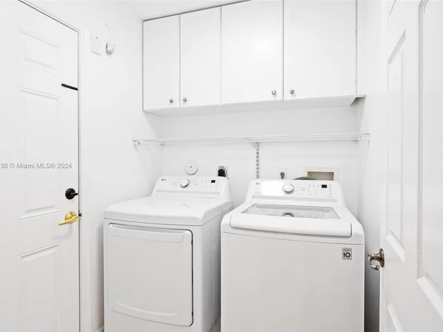 2048 NW 208th Way, Pembroke Pines FL 33029