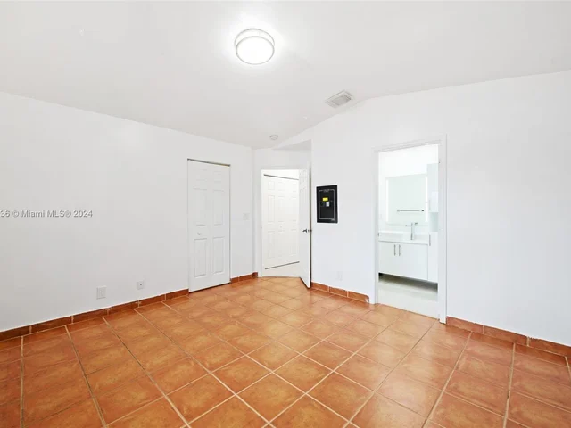 2048 NW 208th Way, Pembroke Pines FL 33029