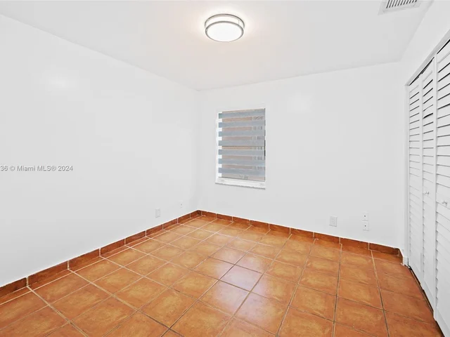 2048 NW 208th Way, Pembroke Pines FL 33029