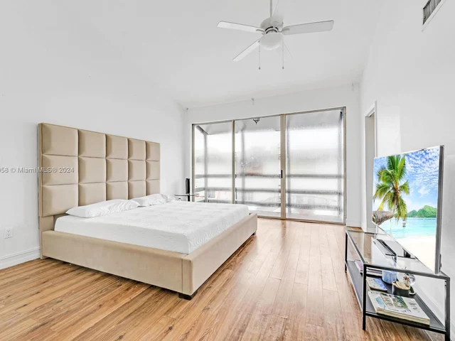 7124 SW 111th Ct # 7124, Miami FL 33173