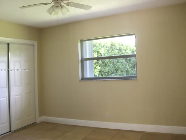 10875 NW 37th Ct, Coral Springs FL 33065