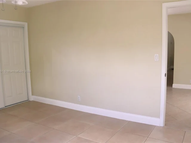 10875 NW 37th Ct, Coral Springs FL 33065