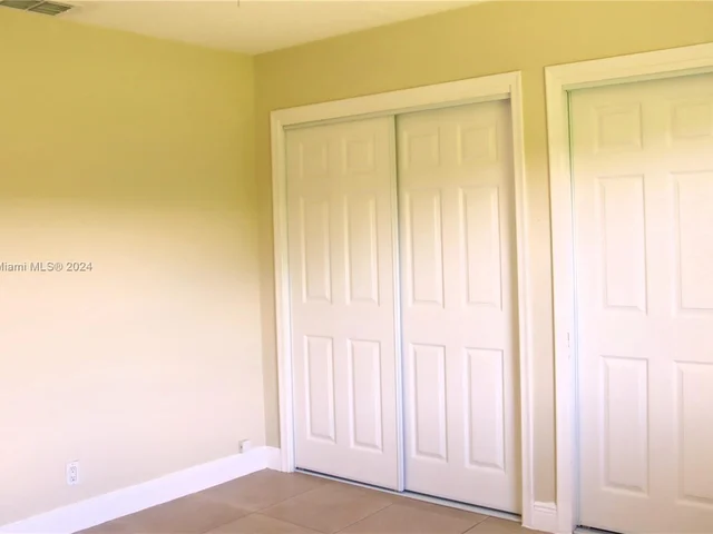 10875 NW 37th Ct, Coral Springs FL 33065