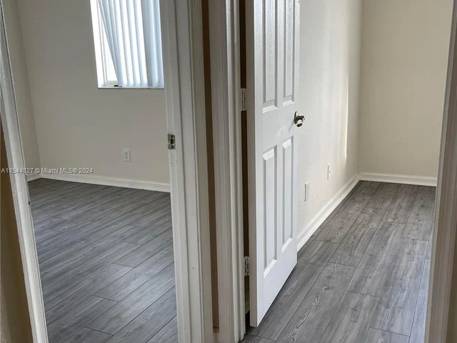 2204 Oakmont Dr # 0, Riviera Beach FL 33404