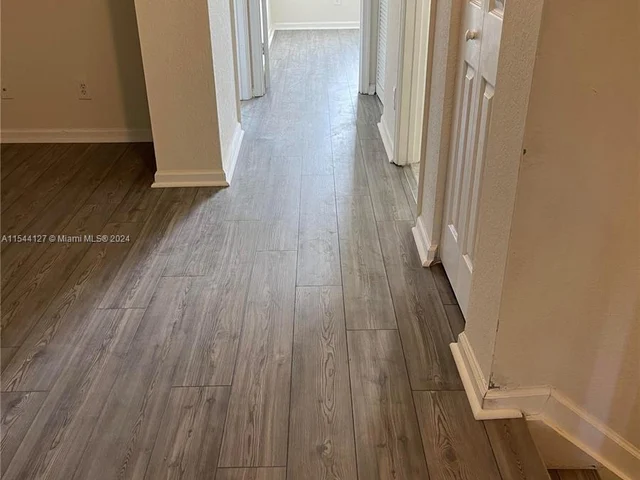 2204 Oakmont Dr # 0, Riviera Beach FL 33404