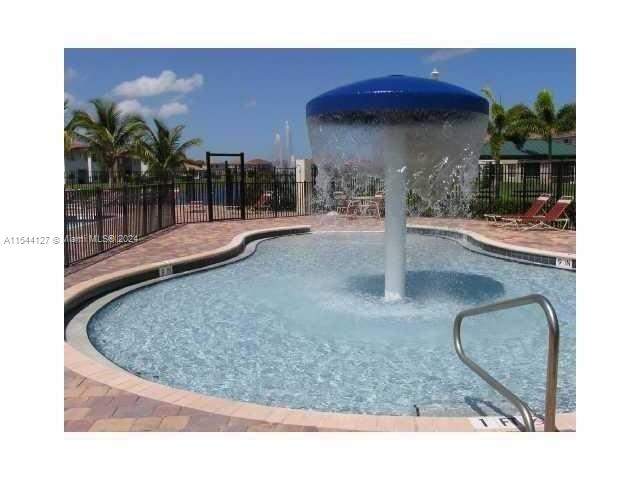 2204 Oakmont Dr # 0, Riviera Beach FL 33404