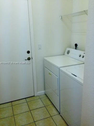 2204 Oakmont Dr # 0, Riviera Beach FL 33404