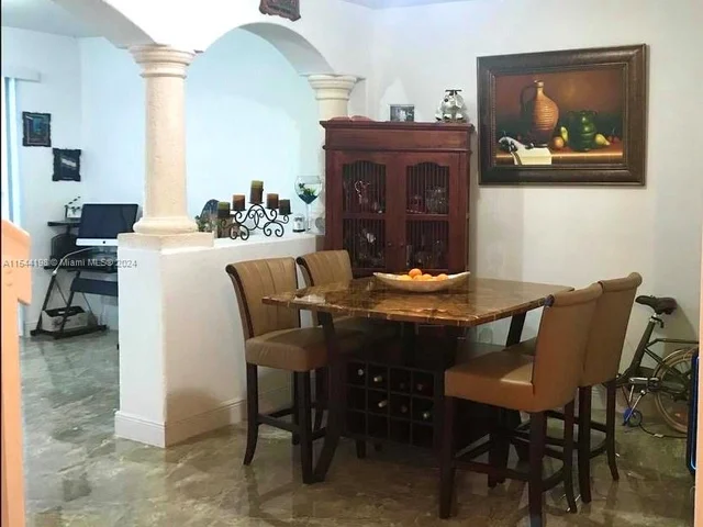 2717 SE 15th Rd # 107, Homestead FL 33035