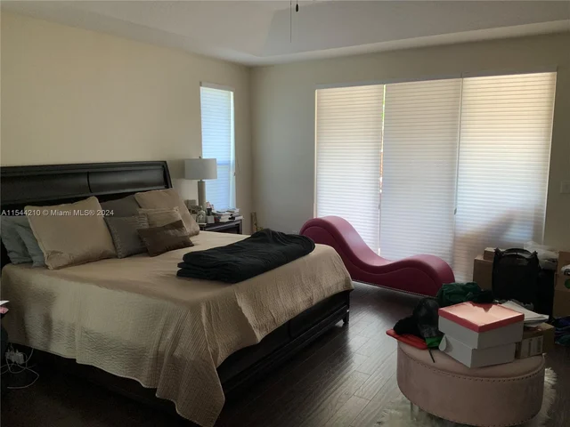 3440 Carlton Ln, Davie FL 33330