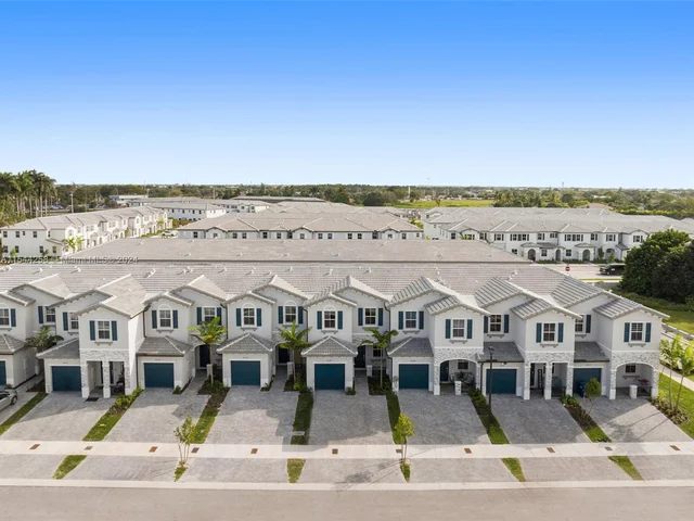 16242 SW 290th Ter, Miami FL 33033