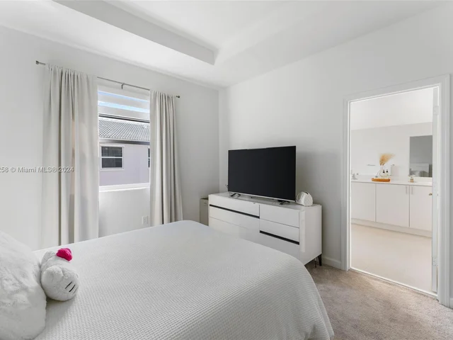 16242 SW 290th Ter, Miami FL 33033