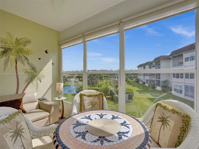 3500 NW 48th Ave # 516, Lauderdale Lakes FL 33319