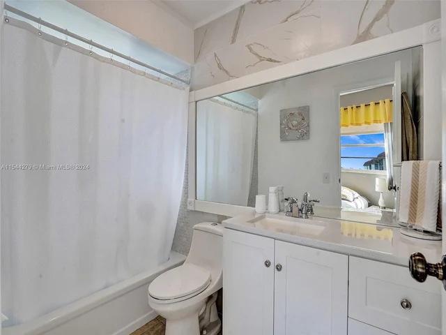 3500 NW 48th Ave # 516, Lauderdale Lakes FL 33319